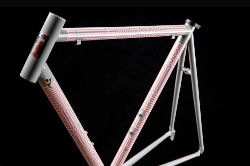 Pegoretti Mesonperso graphic finish