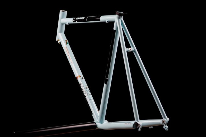 Pegoretti Why Not graphic finish