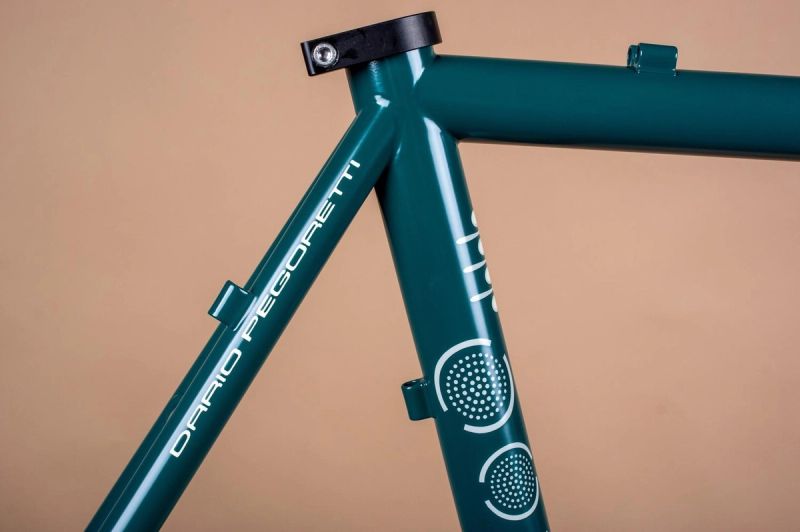 Pegoretti Spaghetti graphic finish