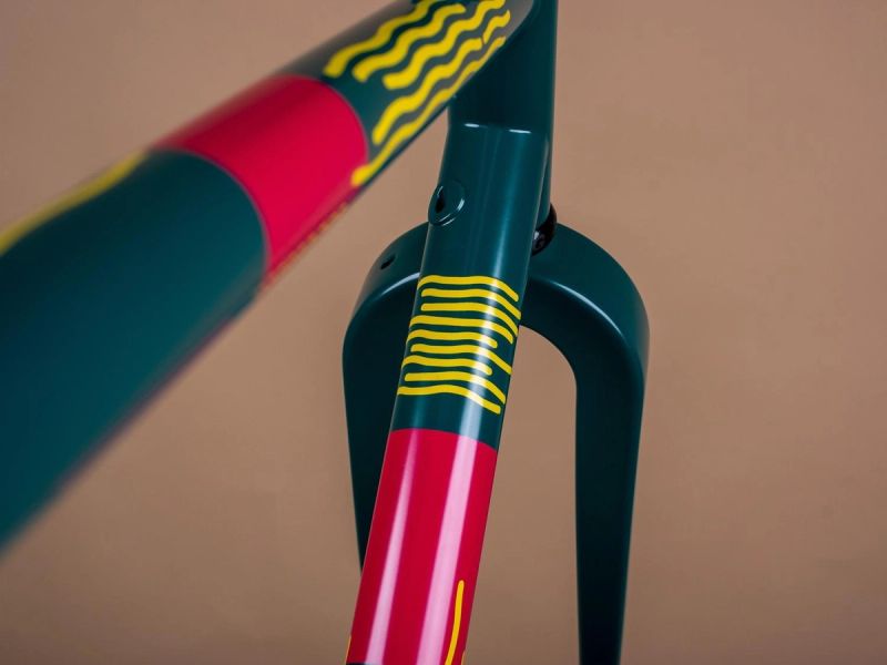 Pegoretti Spaghetti graphic finish