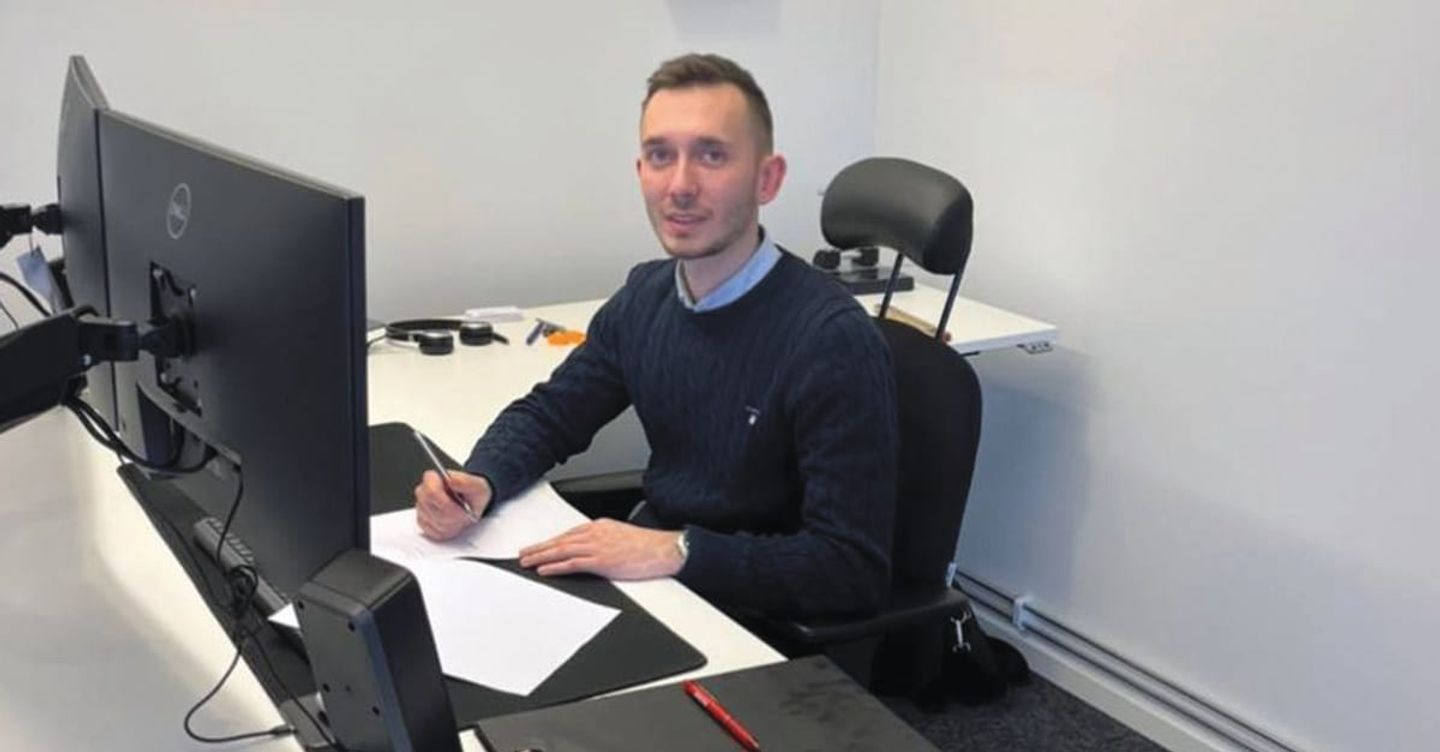 Sandbäckens etablerar sig i Varberg och hälsar Dennis Lund Josse välkommen i rollen som VD