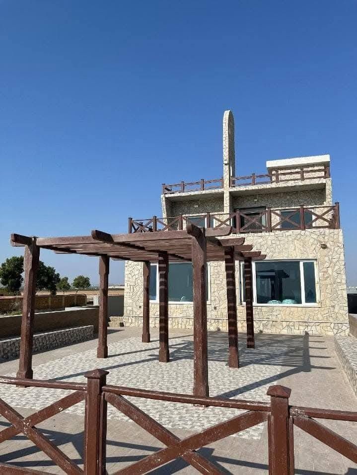 Double Story Beach Hut Villa A-28 gallery photo 1