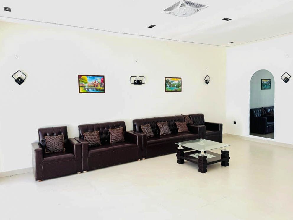 The Blue Heaven Beach Hut A-29 gallery photo 12