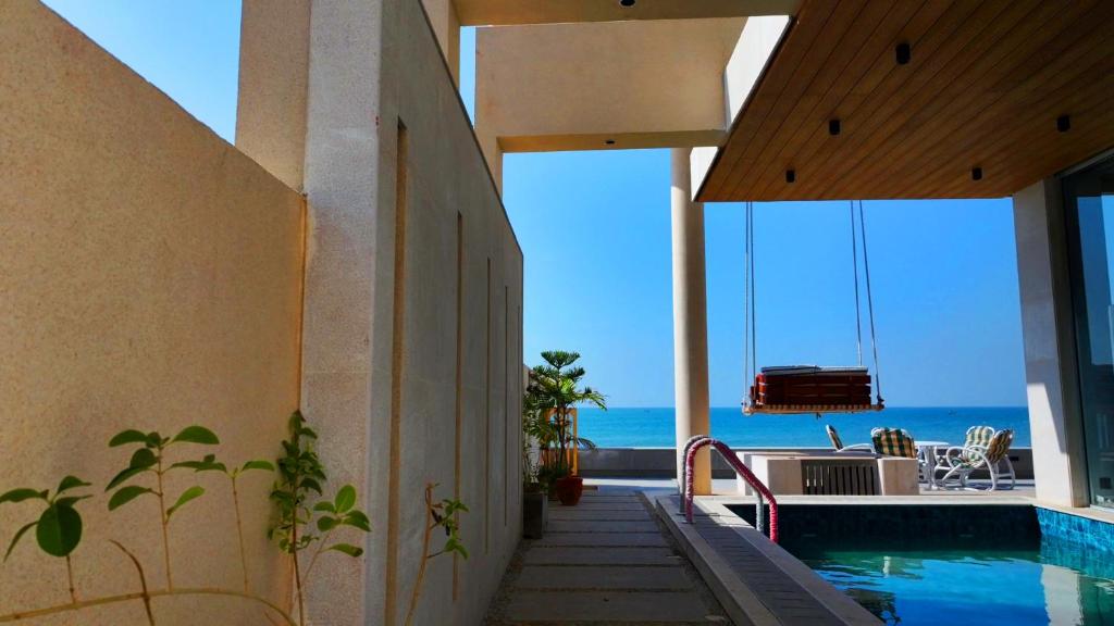 The New Luxury Beach Villa N-44 gallery photo 5