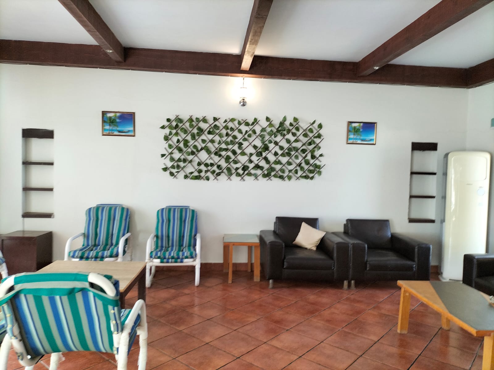 The Beach Hut N-27 gallery photo 3