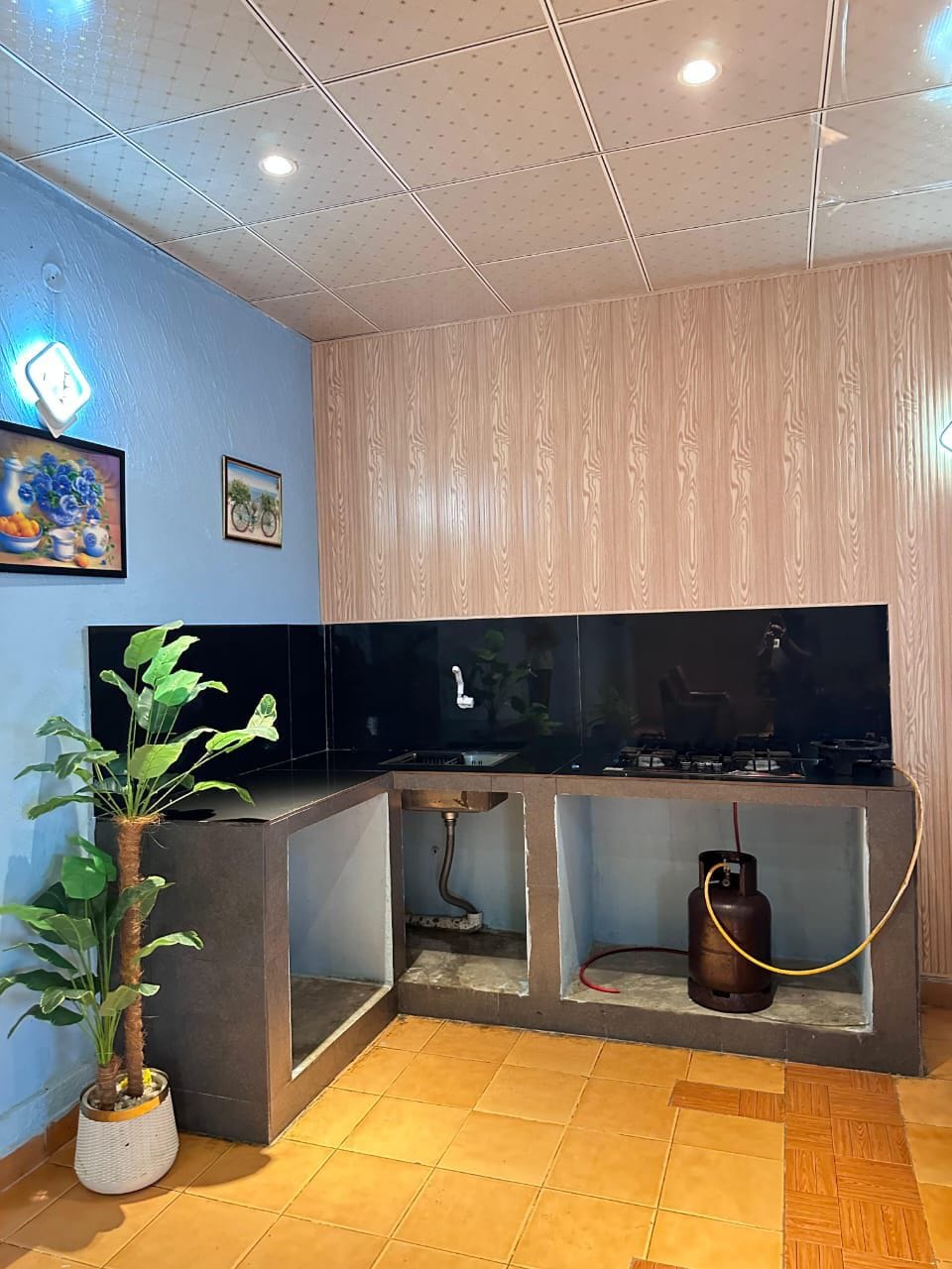 The Beach Hut A-25 gallery photo 10