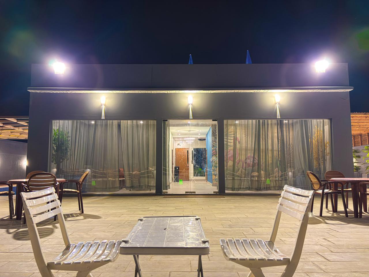 The Flamingo Beach Hut A-8 gallery photo 12