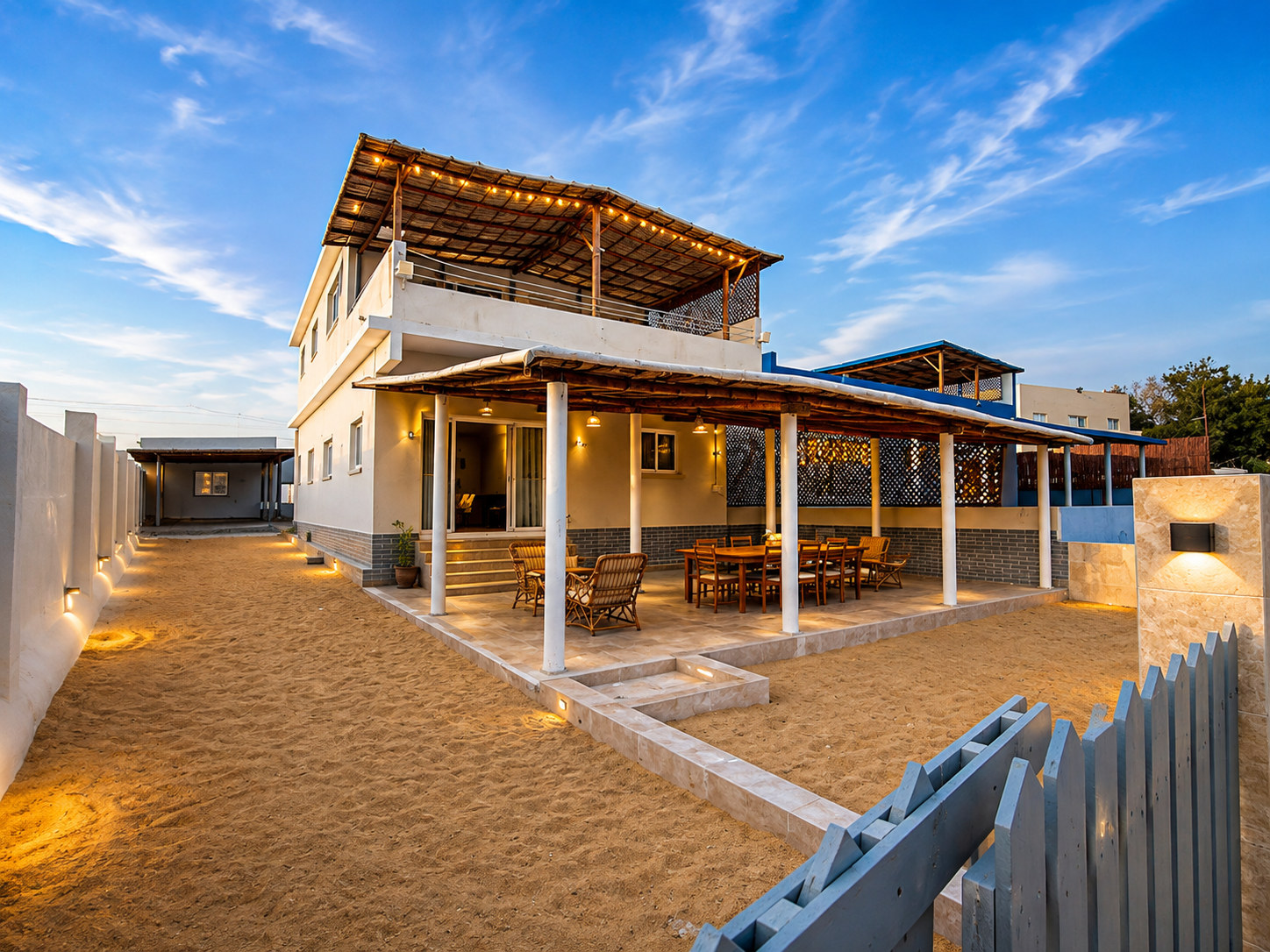 The Bayfront Beach Hut B-2 – Double-Story