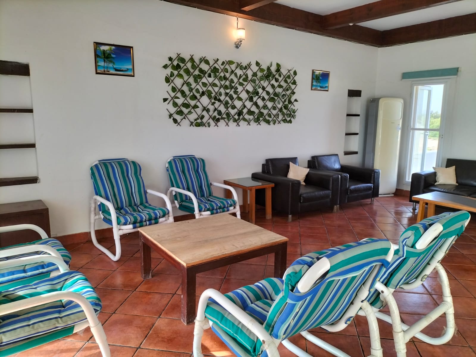 The Beach Hut N-27 gallery photo 4