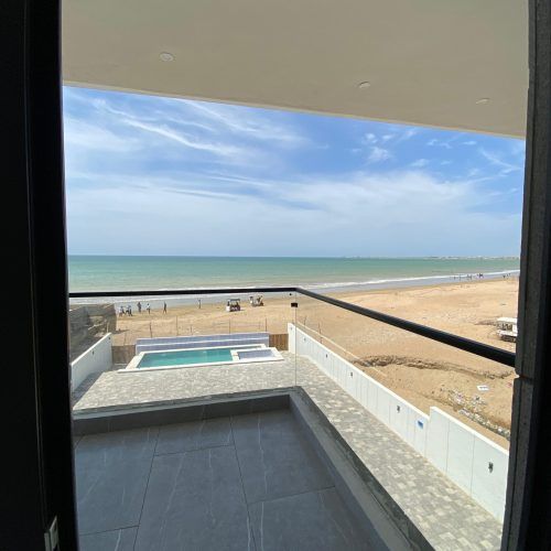 The Iconic Blue Ocean Beach Hut A-21 gallery photo 15