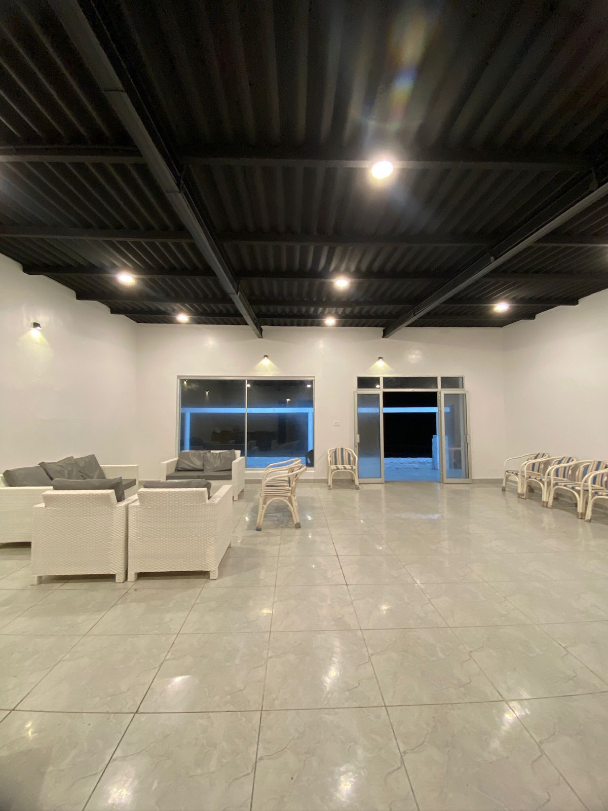 The Coral Beach Hut A-83 gallery photo 6