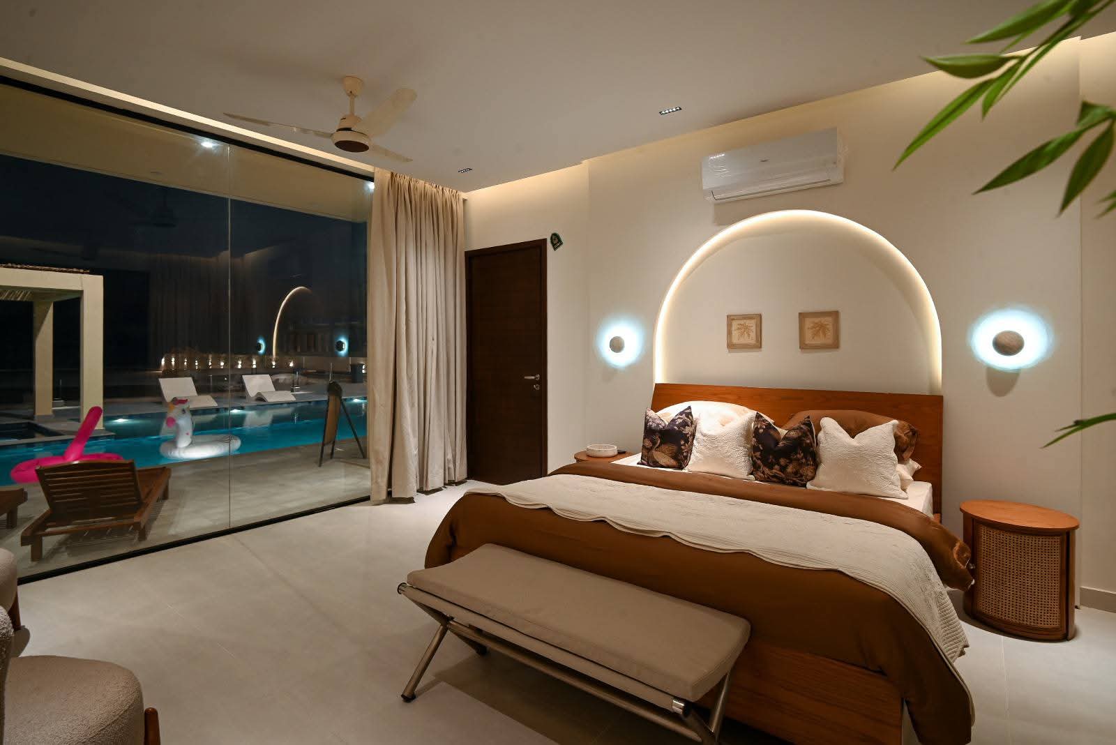 The Cabana Beach Hut By Solace A-93 gallery photo 3