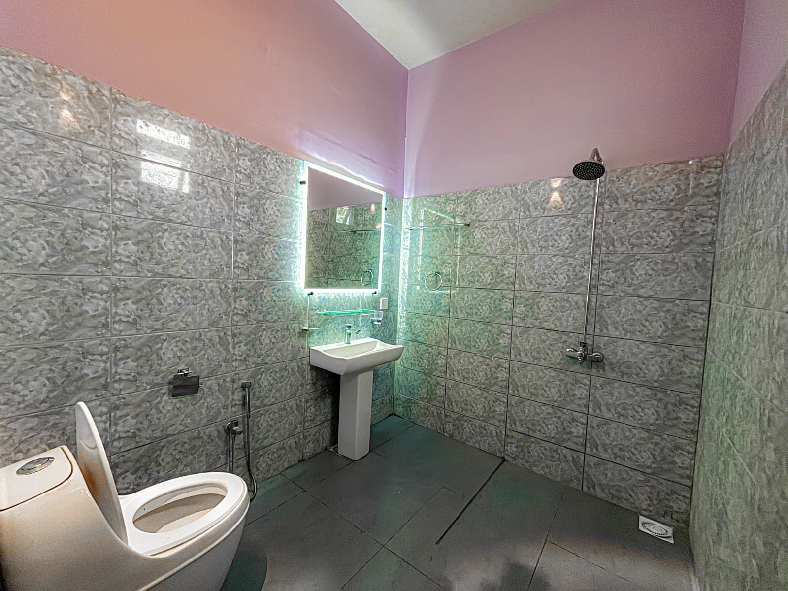 The BayFront Beach Hut B-1 (Pool Side) gallery photo 11