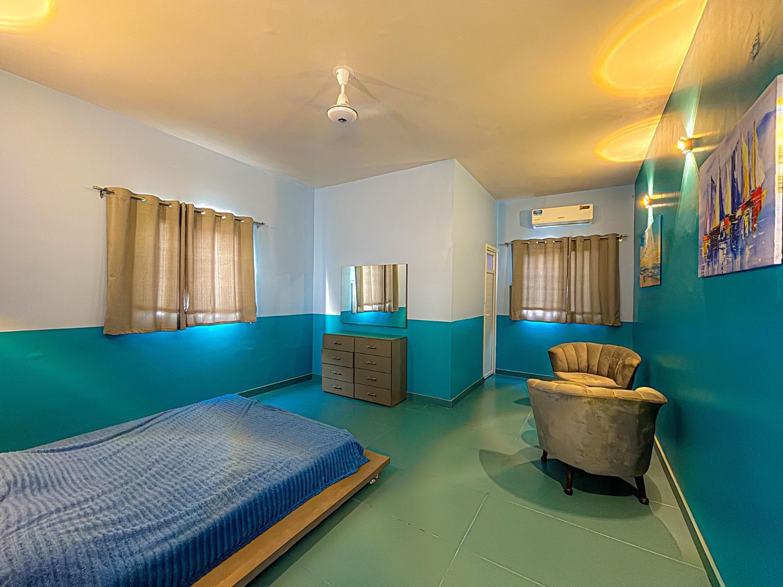 The BayFront Beach Hut B-1 (Pool Side) gallery photo 3