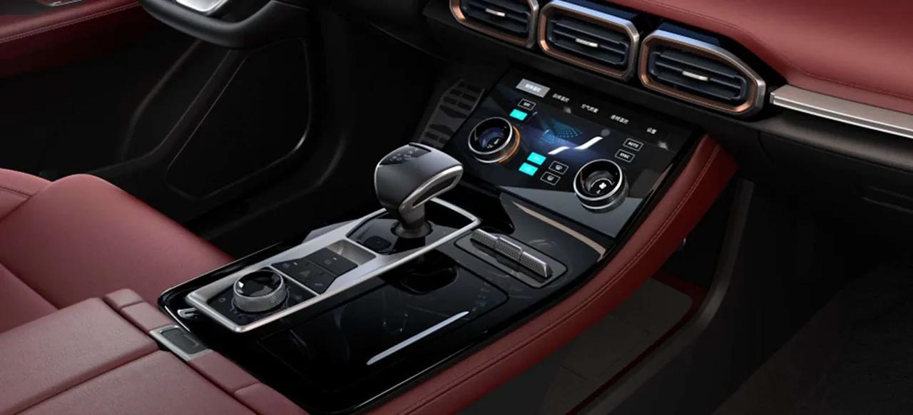 Interior lapang Jetour X70 Plus