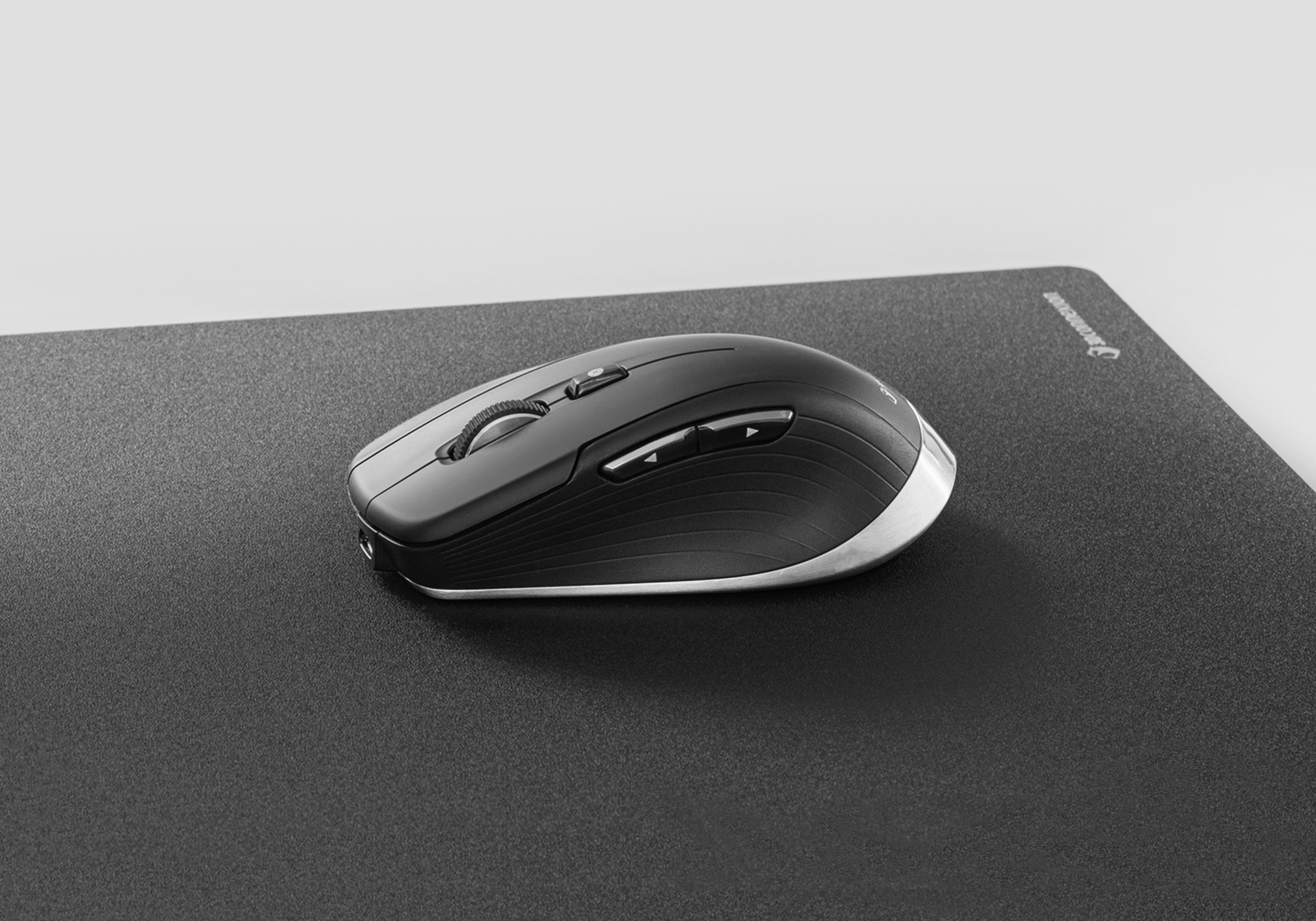 3Dconnexion CadMouse Wireless on a mouse pad