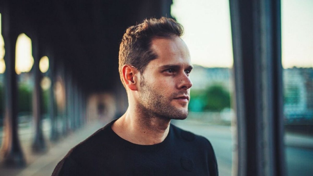 Hector Llamazares estrena Chasing The Skyline y lanza Romantina​​​​‌﻿‍﻿​‍​‍‌‍﻿﻿‌﻿​‍‌‍‍‌‌‍‌﻿‌‍‍‌‌‍﻿‍​‍​‍​﻿‍‍​‍​‍‌﻿​﻿‌‍​‌‌‍﻿‍‌‍‍‌‌﻿‌​‌﻿‍‌​‍﻿‍‌‍‍‌‌‍﻿﻿​‍​‍​‍﻿​​‍​‍‌‍‍​‌﻿​‍‌‍‌‌‌‍‌‍​‍​‍​﻿‍‍​‍​‍‌‍‍​‌﻿‌​‌﻿‌​‌﻿​​‌﻿​﻿​﻿‍‍​‍﻿﻿​‍﻿﻿‌﻿​﻿‌﻿‌​‌﻿‌‌‌‍‌​‌‍‍‌‌‍﻿﻿​‍﻿‍‌﻿​﻿‌‍‍‌‌﻿​﻿‌‍﻿‌‌‍﻿﻿​‍﻿‍‌‍﻿​‌‍‍‌‌﻿‌‍‌‍‌‌​‍﻿﻿‌‍‍‌‌‍﻿‍‌﻿‌​‌‍‌‌‌‍﻿‍‌﻿‌​​‍﻿﻿‌‍‌‌‌‍‌​‌‍‍‌‌﻿‌​​‍﻿﻿‌‍﻿‌‌‍﻿﻿‌‍‌​‌‍‌‌​﻿﻿‌‌﻿​​‌﻿​‍‌‍‌‌‌﻿​﻿‌‍‌‌‌‍﻿‍‌﻿‌​‌‍​‌‌﻿‌​‌‍‍‌‌‍﻿﻿‌‍﻿‍​﻿‍﻿‌‍‍‌‌‍‌​​﻿﻿‌​﻿​﻿​﻿​﻿​﻿​​‌‍​﻿​﻿‌﻿​﻿‌​​﻿​‍‌‍‌‌​‍﻿‌‌‍‌‍‌‍‌‌​﻿​​‌‍​‌​‍﻿‌​﻿‌​‌‍‌‌​﻿​﻿‌‍‌​​‍﻿‌​﻿‍‌​﻿‌﻿‌‍‌‌​﻿​‌​‍﻿‌‌‍​﻿​﻿‍‌‌‍​﻿​﻿​‍‌‍​‍​﻿‌‌​﻿‌‍‌‍‌​‌‍​‌‌‍​‌​﻿​﻿​﻿‌‌​﻿‍﻿‌﻿‌​‌﻿‍‌‌﻿​​‌‍‌‌​﻿﻿‌‌‍​‌‌﻿​‍‌﻿‌​‌‍‍‌‌‍​﻿‌‍﻿​‌‍‌‌​﻿‍﻿‌﻿​​‌‍​‌‌﻿‌​‌‍‍​​﻿﻿‌‌‍‍​‌‍‌‌‌‍​‌‌‍‌​‌‍﻿​‌‍‍‌‌‍﻿‍‌‍‌‌​‍﻿‍‌‍‌‌‌﻿​﻿​﻿﻿﻿‌‍​‍‌‍​‌‌﻿​﻿‌‍‌‌‌‌‌‌‌﻿​‍‌‍﻿​​﻿﻿‌‌‍‍​‌﻿‌​‌﻿‌​‌﻿​​‌﻿​﻿​‍‌‌​﻿​﻿‌​​‌​‍‌‌​﻿​‍‌​‌‍​‍‌‌​﻿​‍‌​‌‍‌﻿​﻿‌﻿‌​‌﻿‌‌‌‍‌​‌‍‍‌‌‍﻿﻿​‍﻿‍‌﻿​﻿‌‍‍‌‌﻿​﻿‌‍﻿‌‌‍﻿﻿​‍﻿‍‌‍﻿​‌‍‍‌‌﻿‌‍‌‍‌‌​‍‌‍‌‍‍‌‌‍‌​​﻿﻿‌​﻿​﻿​﻿​﻿​﻿​​‌‍​﻿​﻿‌﻿​﻿‌​​﻿​‍‌‍‌‌​‍﻿‌‌‍‌‍‌‍‌‌​﻿​​‌‍​‌​‍﻿‌​﻿‌​‌‍‌‌​﻿​﻿‌‍‌​​‍﻿‌​﻿‍‌​﻿‌﻿‌‍‌‌​﻿​‌​‍﻿‌‌‍​﻿​﻿‍‌‌‍​﻿​﻿​‍‌‍​‍​﻿‌‌​﻿‌‍‌‍‌​‌‍​‌‌‍​‌​﻿​﻿​﻿‌‌​‍‌‍‌﻿‌​‌﻿‍‌‌﻿​​‌‍‌‌​﻿﻿‌‌‍​‌‌﻿​‍‌﻿‌​‌‍‍‌‌‍​﻿‌‍﻿​‌‍‌‌​‍‌‍‌﻿​​‌‍​‌‌﻿‌​‌‍‍​​﻿﻿‌‌‍‍​‌‍‌‌‌‍​‌‌‍‌​‌‍﻿​‌‍‍‌‌‍﻿‍‌‍‌‌​‍﻿‍‌‍‌‌‌﻿​﻿​‍‌‍‌﻿​​‌‍‌‌‌﻿​‍‌﻿​﻿‌﻿​​‌‍‌‌‌‍​﻿‌﻿‌​‌‍‍‌‌﻿‌‍‌‍‌‌​﻿﻿‌‌﻿​​‌﻿‌‌‌‍​‍‌‍﻿​‌‍‍‌‌﻿​﻿‌‍‍​‌‍‌‌‌‍‌​​‍​‍‌﻿﻿‌