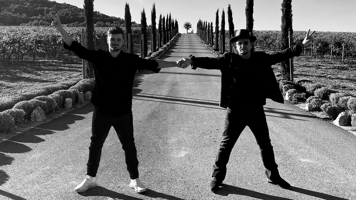 Martin Garrix y U2 lanzan "Fireflies" tras seis años