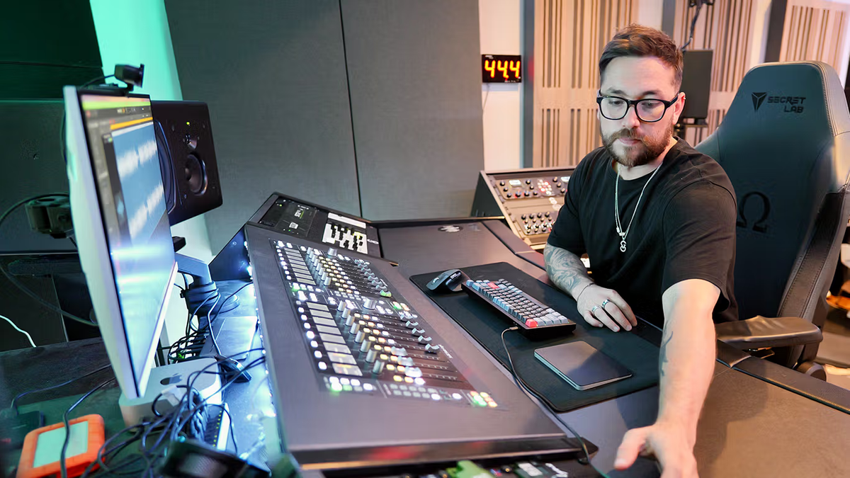Iglesias: groove, evolución y el show híbrido que prepara para 2026