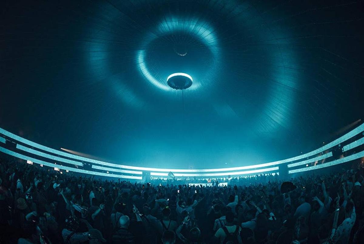 Arte visual en clubbing: cuando los VJs y la decoración elevan la pista a otro nivel