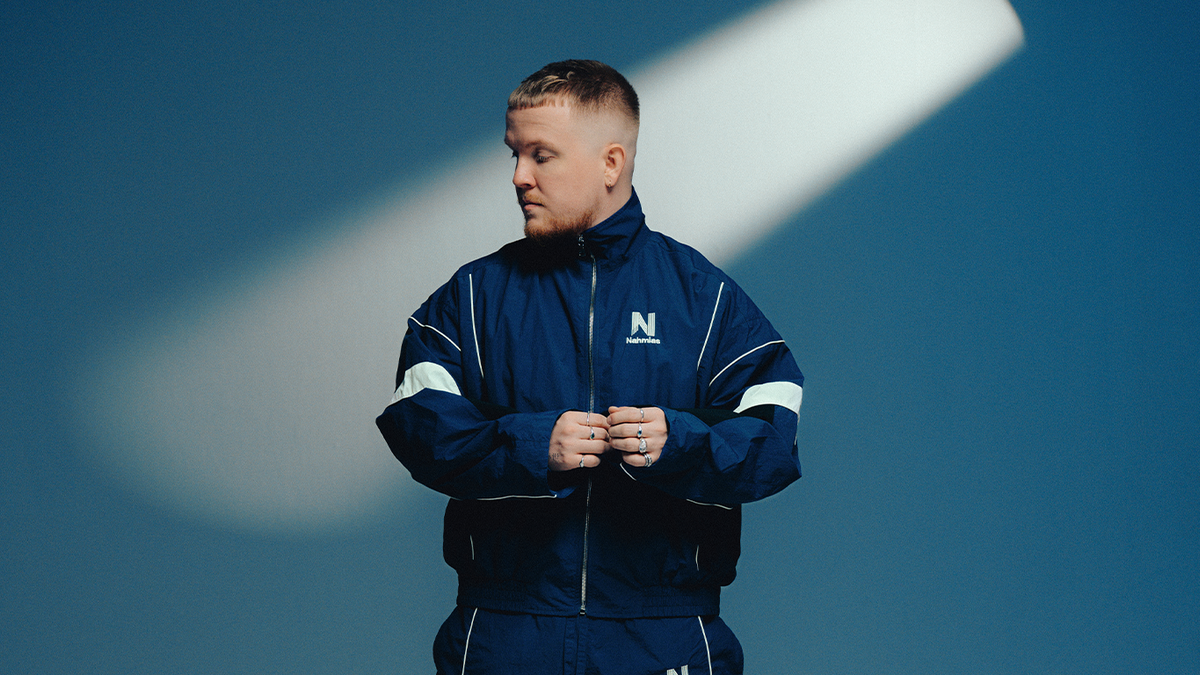 Chris Stussy lanza "Darkness" como anticipo de su debut discográfico