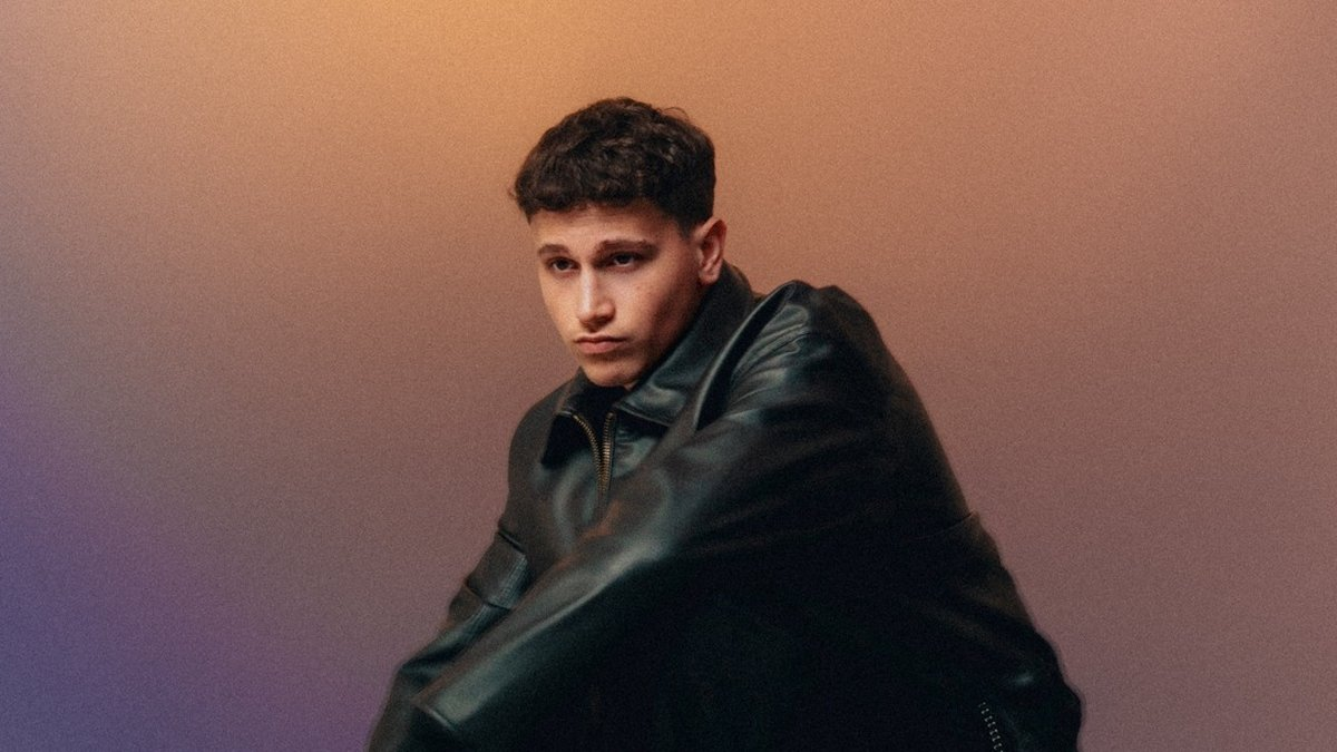 Sapian Builds a Following Before Releasing a Track