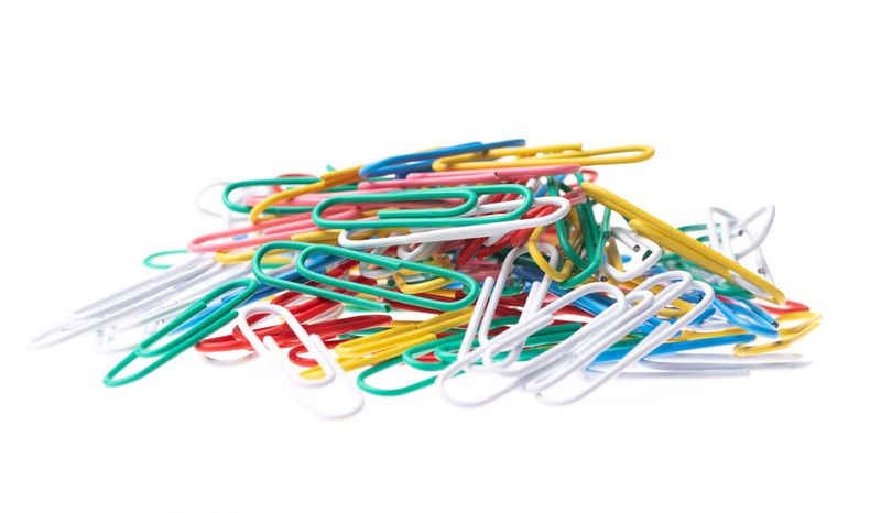 Messy pile of paper clips