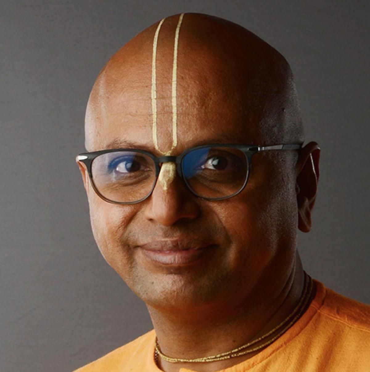 Sh. Gaur Gopal Das