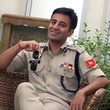 Sh. Amit Lodha
