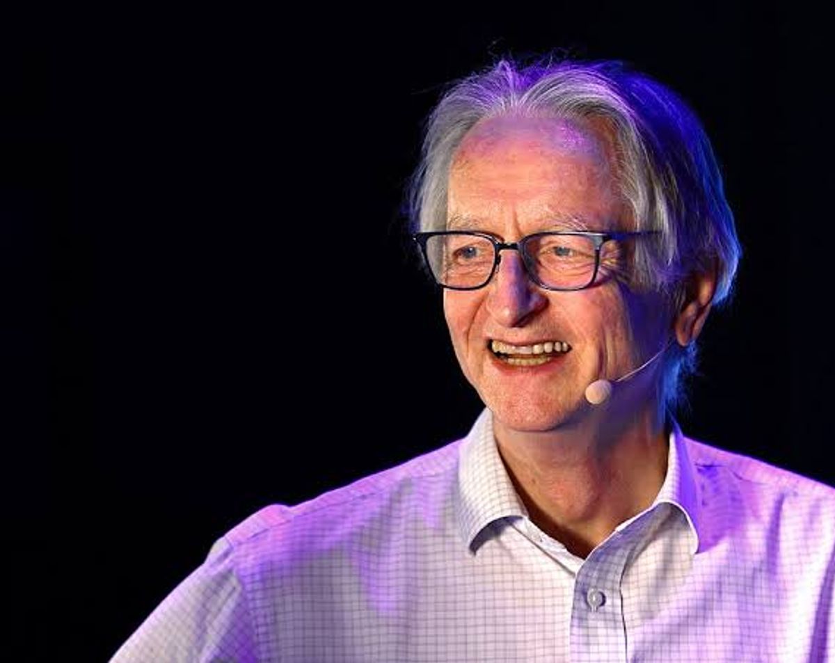 Sh. Geoffrey Hinton