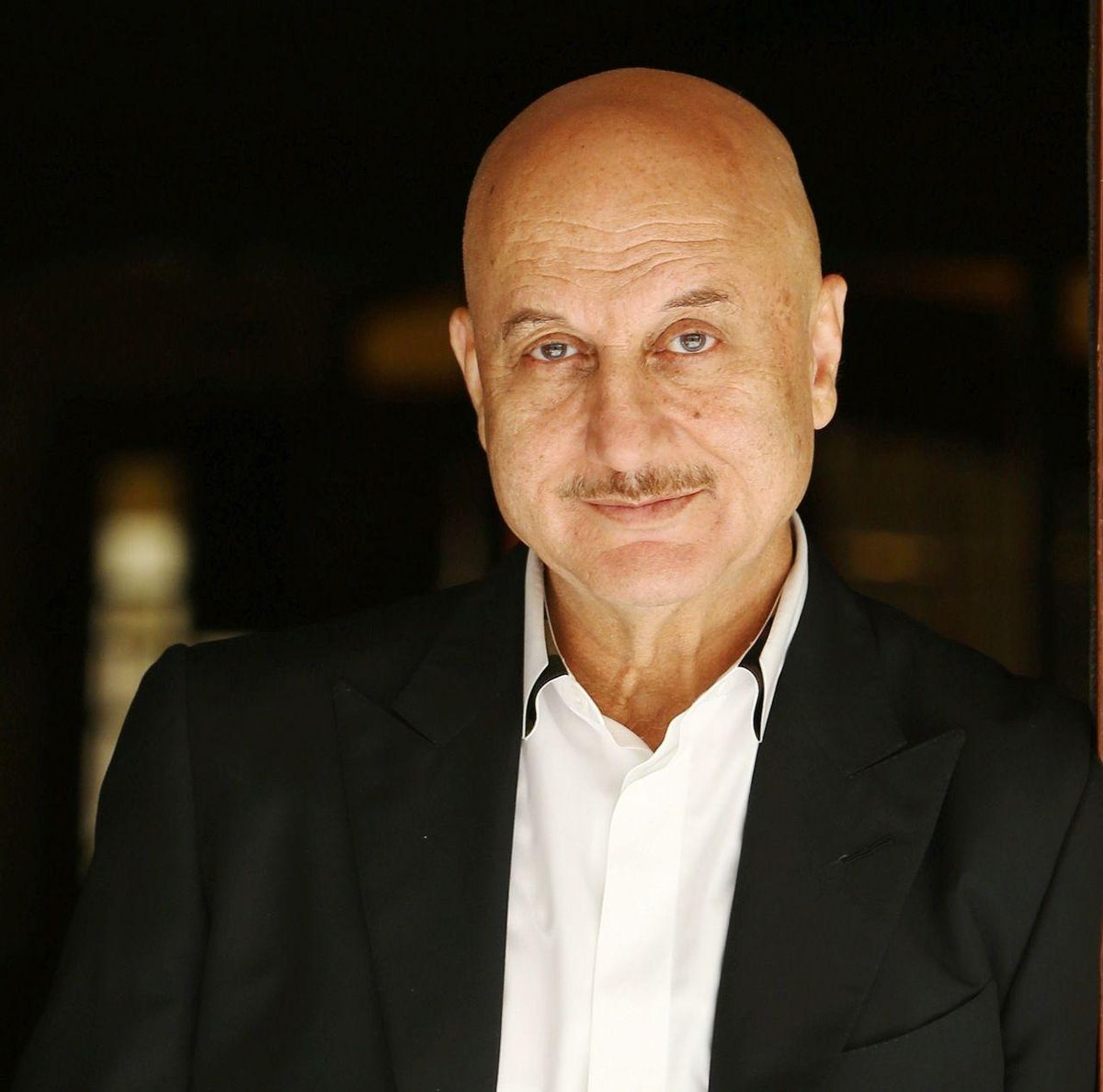 Sh. Anupam Kher