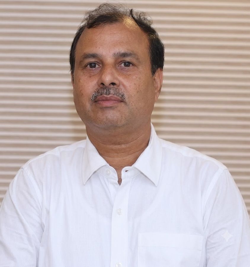 Sh. Rajiv Ranjan Dwivedi