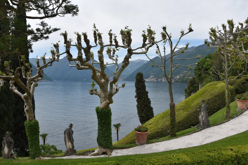 Villa del Balbianello on the tip of the Dosso d'Avedo promontory, Lake Como