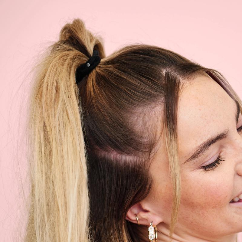 image for Firm Hold – hold hair up even in high pony all day