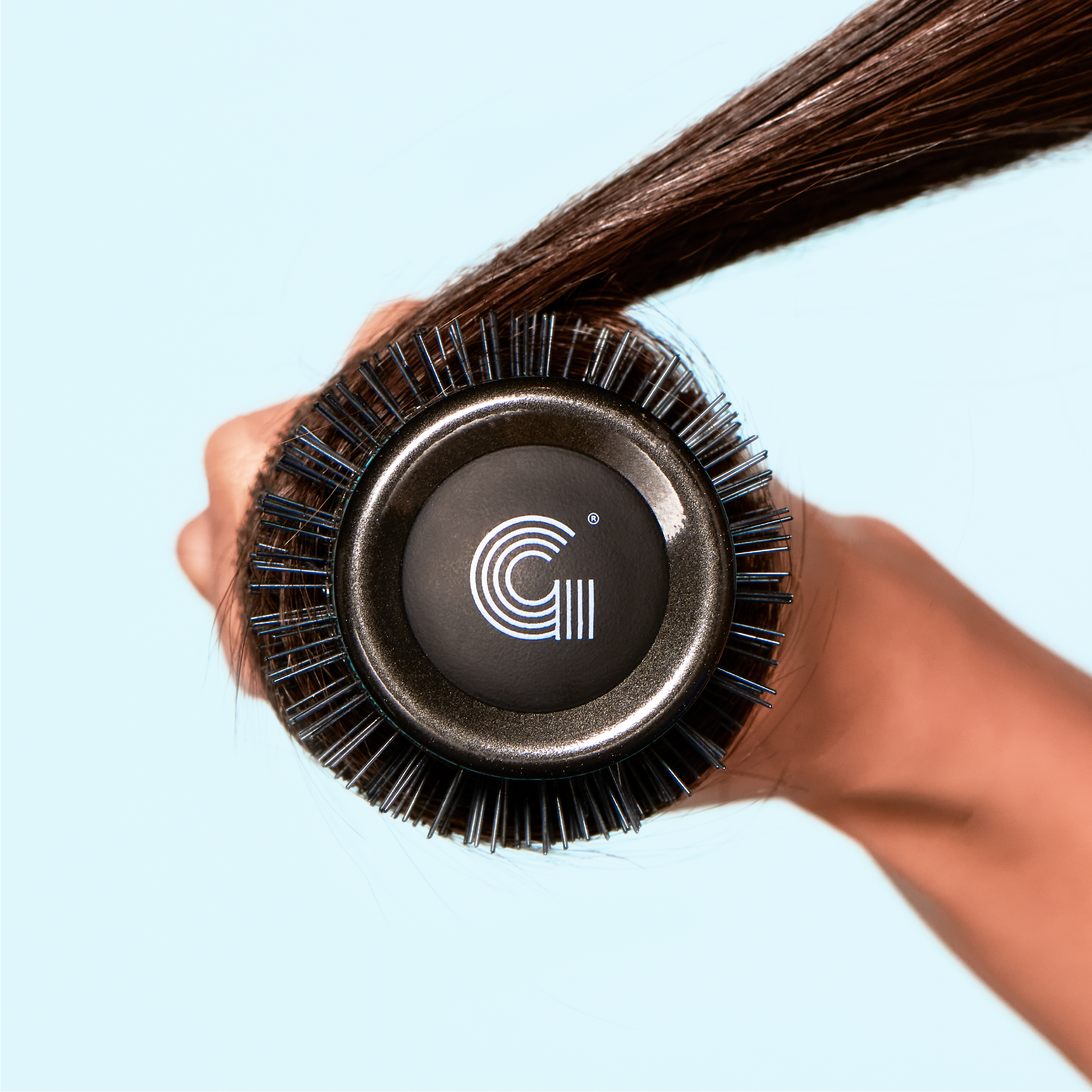 Round Brush Tips & Tricks for the Perfect Blowout
