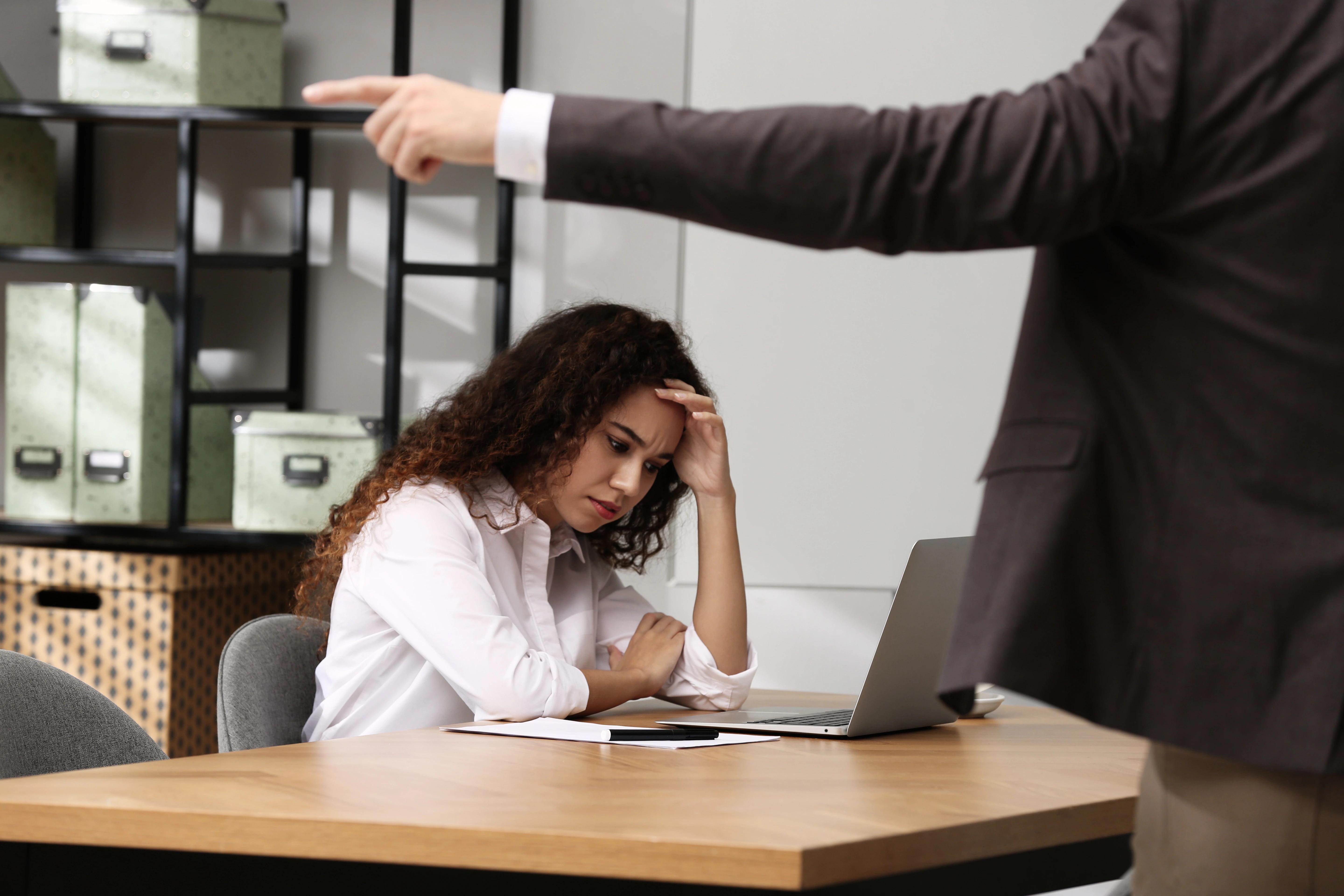 Cover for Common Offboarding Mistakes to Avoid When Employees Leave
