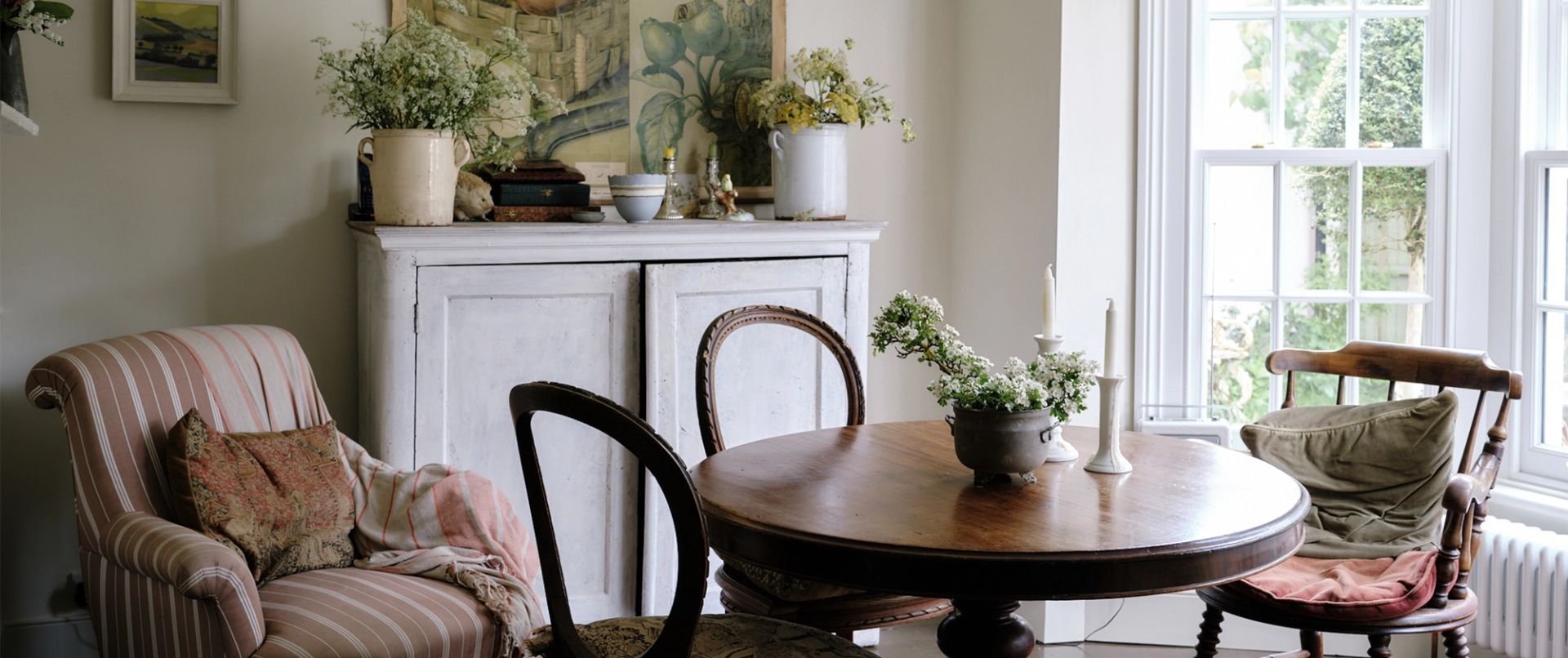 Read the room: A home refresh with antique brio