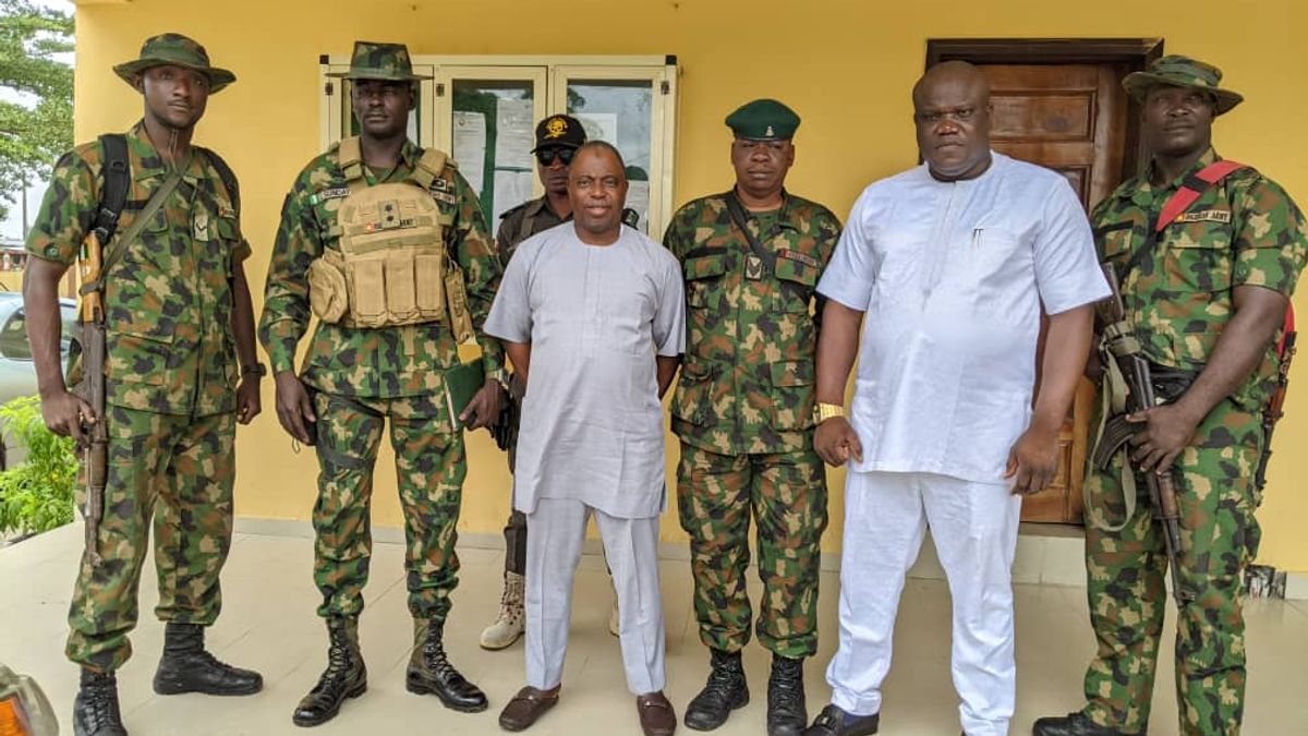 OPERATION IRON FENCE TEAM VISITS THE COUNCIL MAYOR