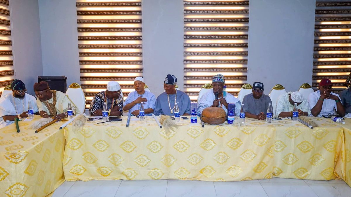 COMMUNIQUÉ ON SECURITY ENGAGEMENT WITH THE IBEJU-LEKKI COUNCIL OF OBAS AND CHIEFS