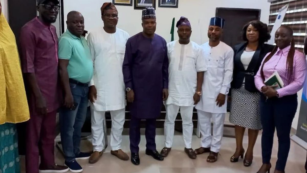 MAYOR OLOWA INAUGURATES REVENUE COMMITTEE.