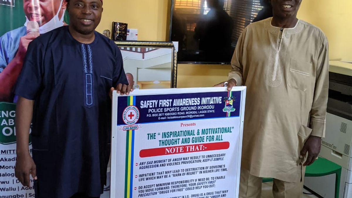 COURTESY VISIT AND PRESENTATION OF SAFETY BOARD