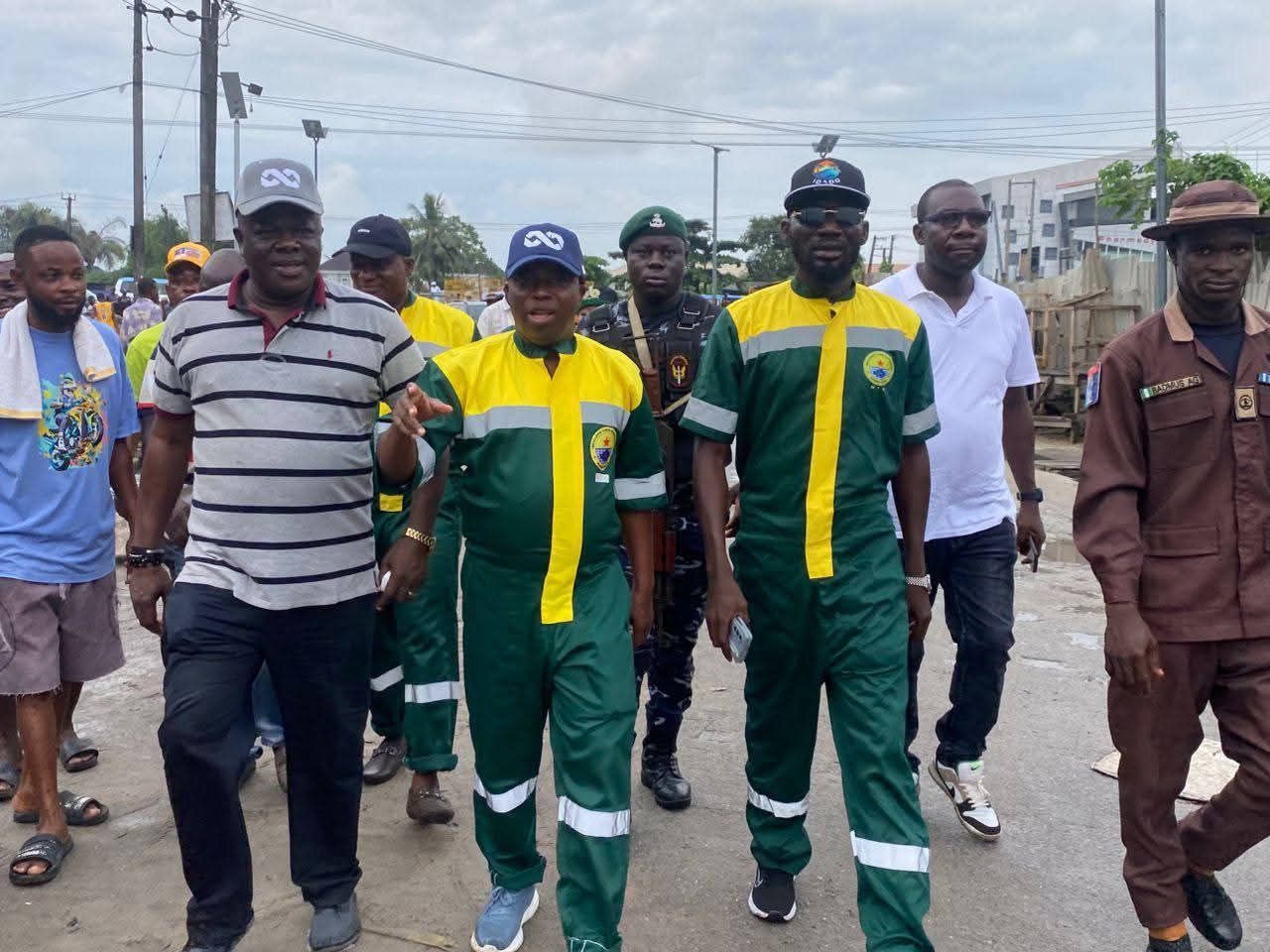 HON. OLOWA LEADS MONTHLY SANITATION EXERCISE, JOINED BY HON. ABIOLA OLOWU