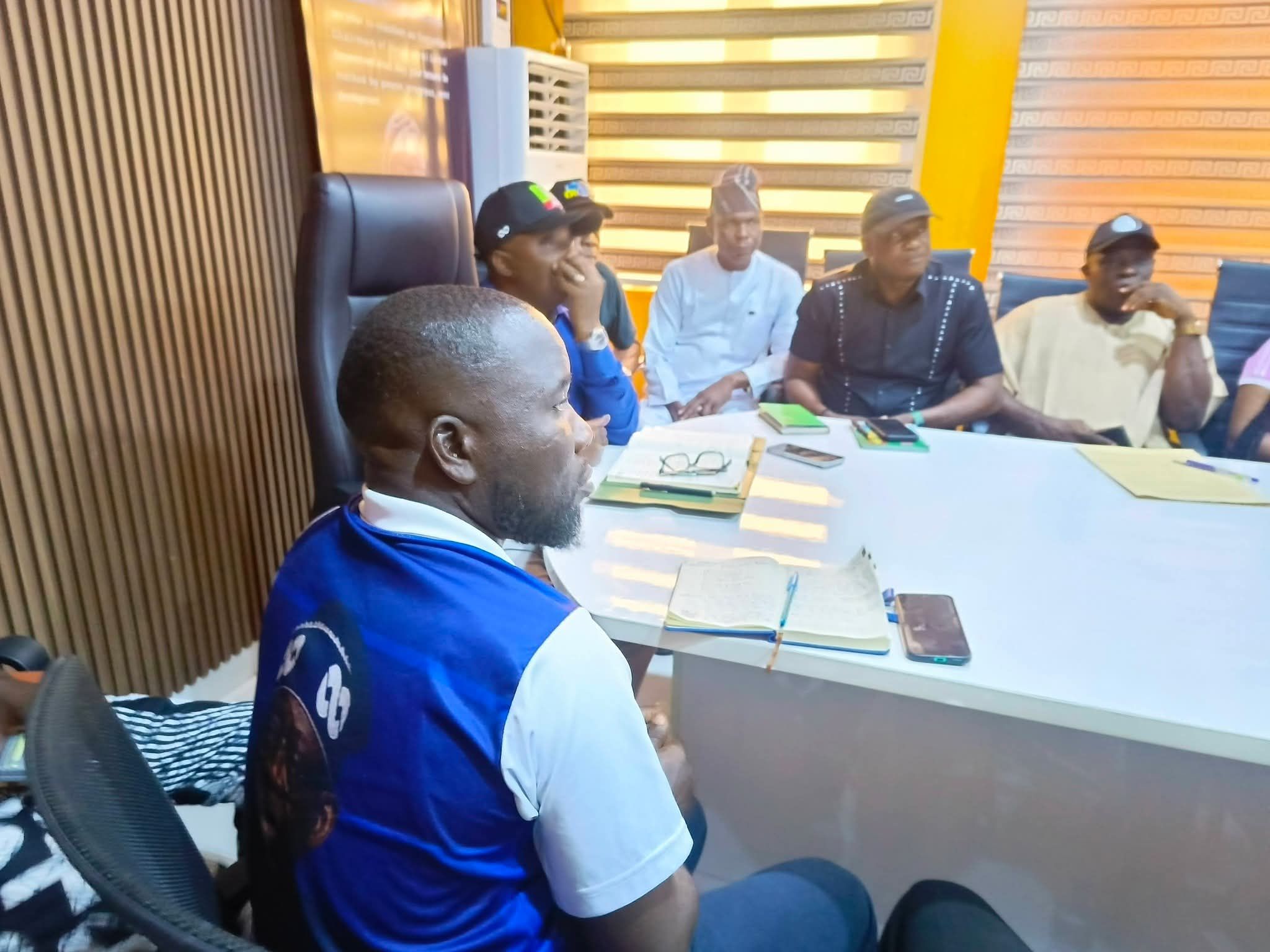 OLOWA TURNS FLOOD CHALLENGE INTO COLLABORATION AS DREDGERS PLEDGE OMU CREEK DREDGING, ROAD INFRASTRUCTURE SUPP
