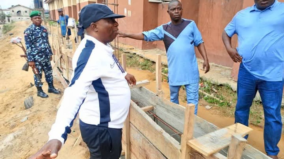 Construction of perimeter fence, classroom renovation and compound landscaping of Abijo Community Primary School