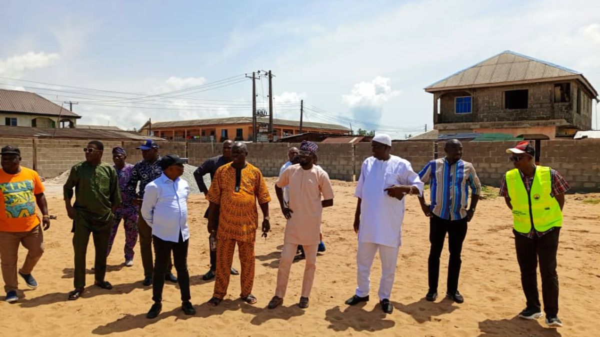 MAYOR OLOWA INSPECTS ONGOING PROJECTS IN THE COUNCIL AREA