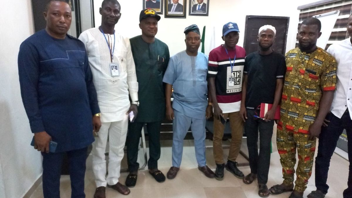 IBEJU LEKKI PEOPLE'S FORUM VISITS COUNCIL CHAIRMAN