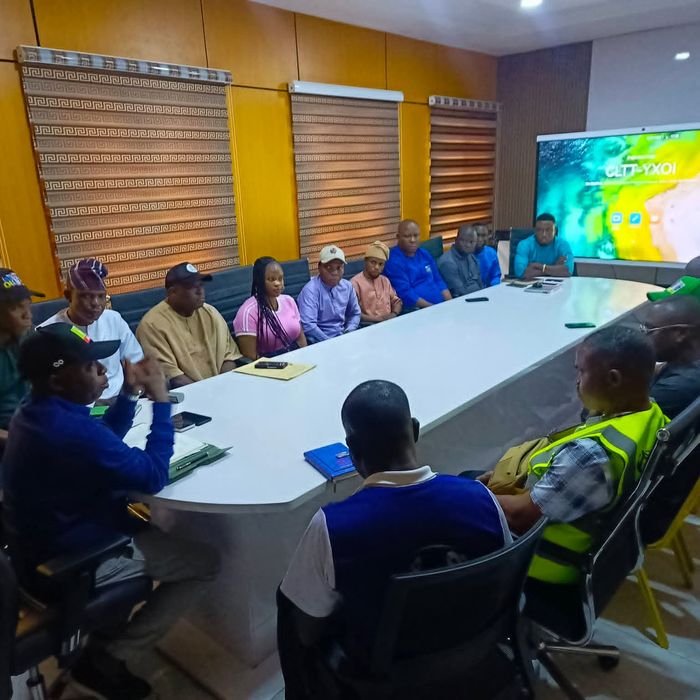 OLOWA TURNS FLOOD CHALLENGE INTO COLLABORATION AS DREDGERS PLEDGE OMU CREEK DREDGING, ROAD INFRASTRUCTURE SUPP