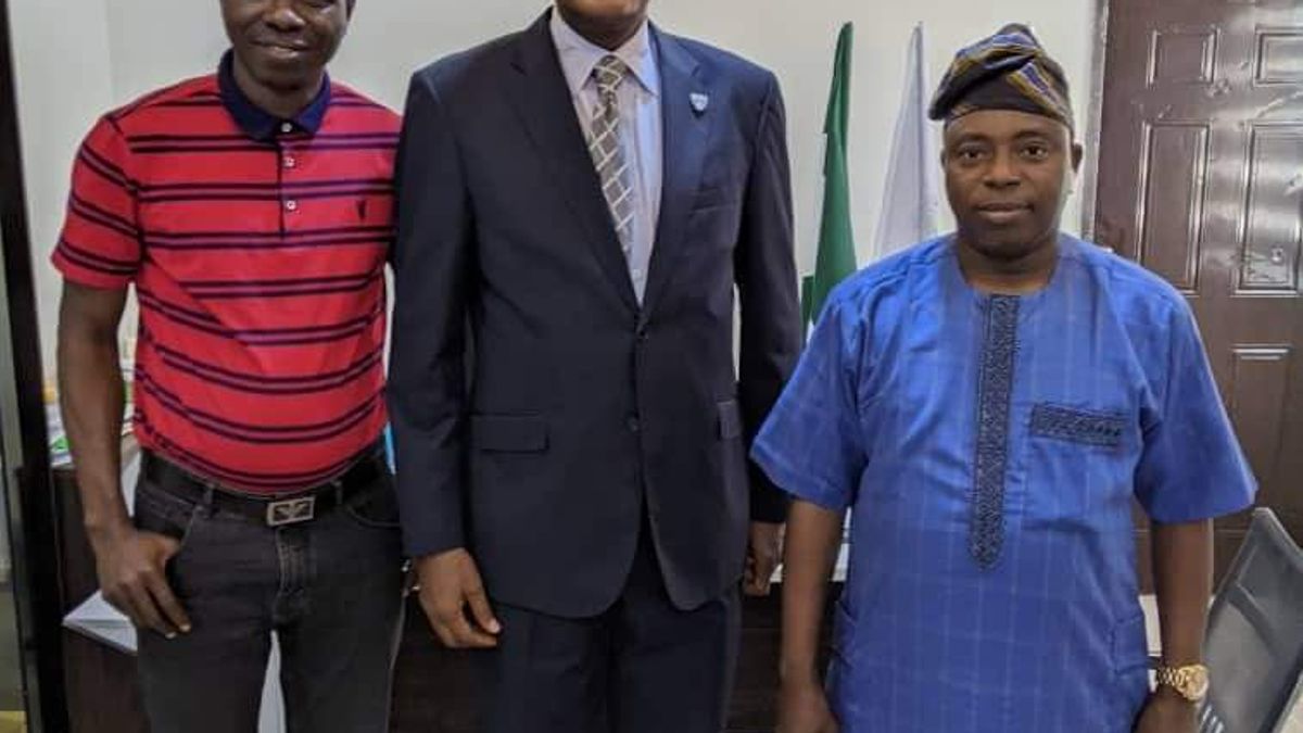 IBEJU-LEKKI LOCAL GOVERNMENT PARTNERS WITH PAN ATLANTIC UNIVERSITY ON COACHING OF PUBLIC SENIOR SECONDARY SCHOOL STUDENTS.