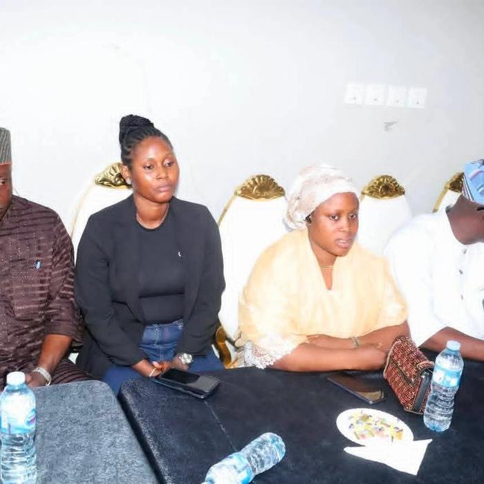 LAHA COMMITTEE ON LOCAL GOVERNMENT AND CHIEFTAINCY AFFAIRS COMMEND HON. OLOWA DURING OVERSIGHT VISIT TO IBEJU-