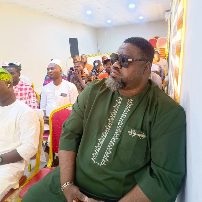 HON. OLOWA STEPS UP SECURITY MEASURES; MEETS WITH TRICYCLE, MOTORCYCLE, AND NURTW UNIT CHAIRMEN IN IBEJU-LEKKI